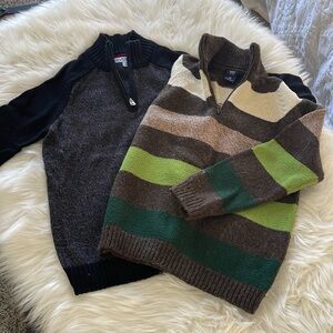 2 sweaters Gap & Silverlake Boys Medium (8)
